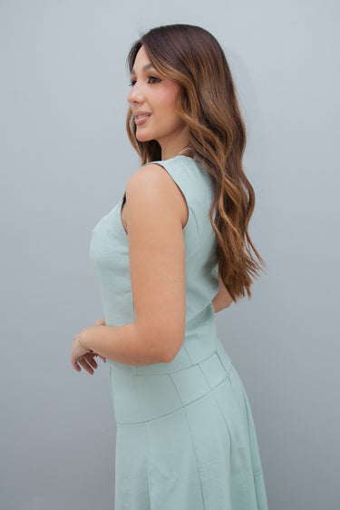 Conjunto Pistachio Regata e Saia Midi